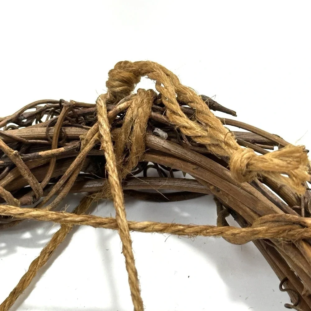 Rustic‎ Grapevine Pentagram Wreath 7